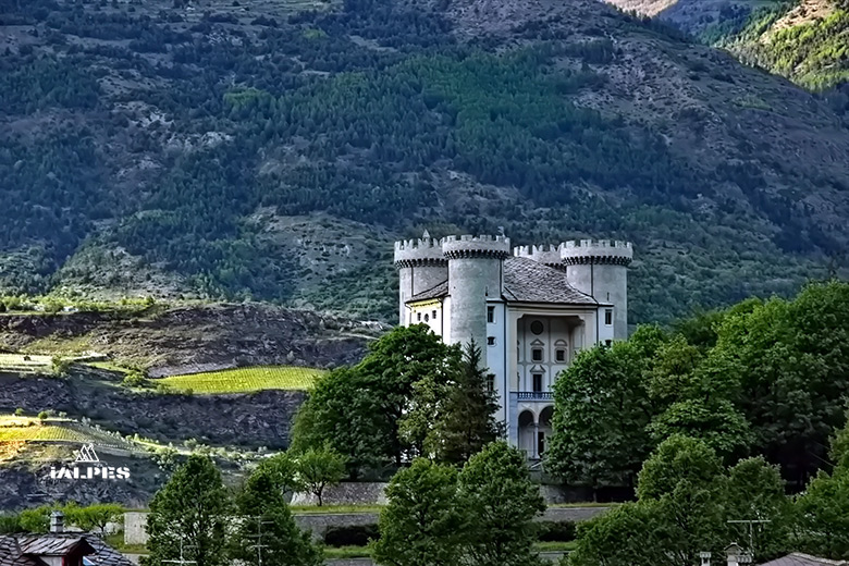 Château d'Aymaville, Vallée d'Aoste