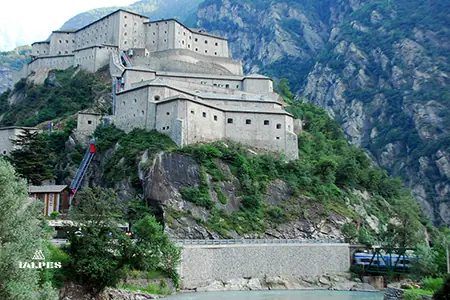 Ford de Bard, vallée d'Aoste