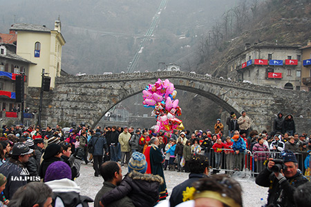 Carnaval de Pont-Saint-Martin, Vallée d'Aoste