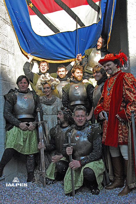 Yvoire, couple de masques