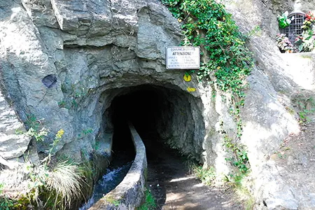 Doue, Rû de By, Vallée d'Aoste, Italie