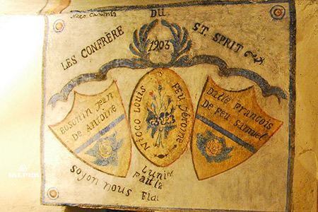 Donnas, blasons confrérie du Saint-Esprit